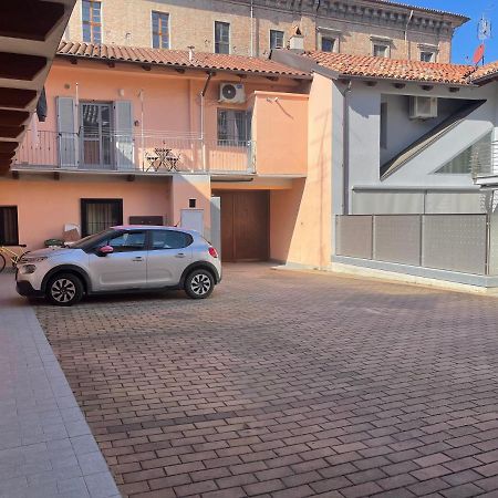 Ca D La Trifola Free Parking Leilighet Alba  Eksteriør bilde